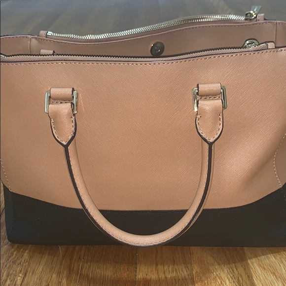 Michael Kors two tone bag - Picture 6 of 7